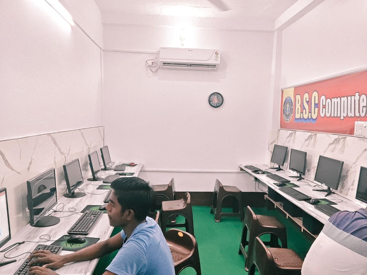 Institute Slider 2